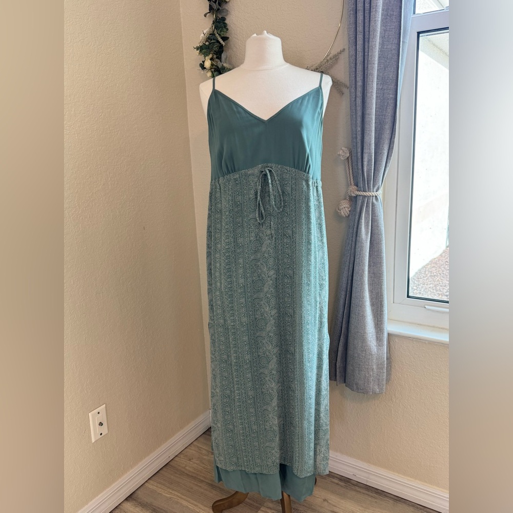 NEW Isabella Bird 100% SILK Teal Floral Print Maxi Dress size M